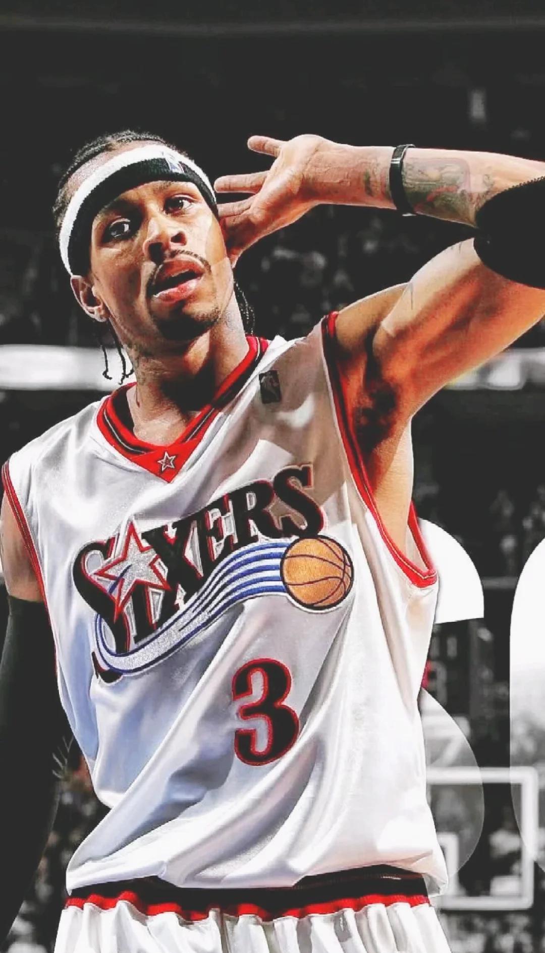 阿贾克斯客场4-2逆转卡拉巴克，收获本赛季欧冠首胜（阿贾克斯客场上演4-2逆转力克卡拉巴克，斩获赛季欧冠首胜）