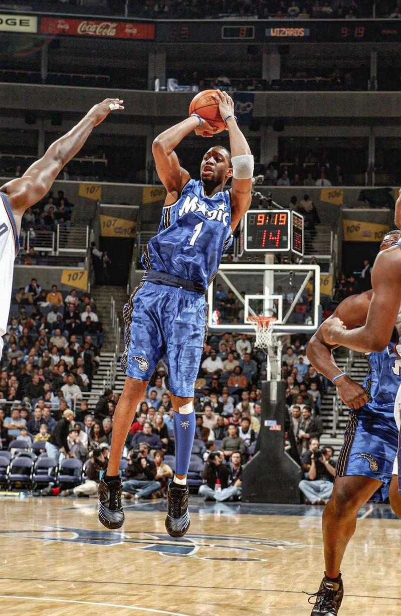 中乙射手王费尔南多：凯恩是我的偶像，要从他身上学的太多了（中乙射手王费尔南多：凯恩是我的榜样，我有太多需要向他学习）