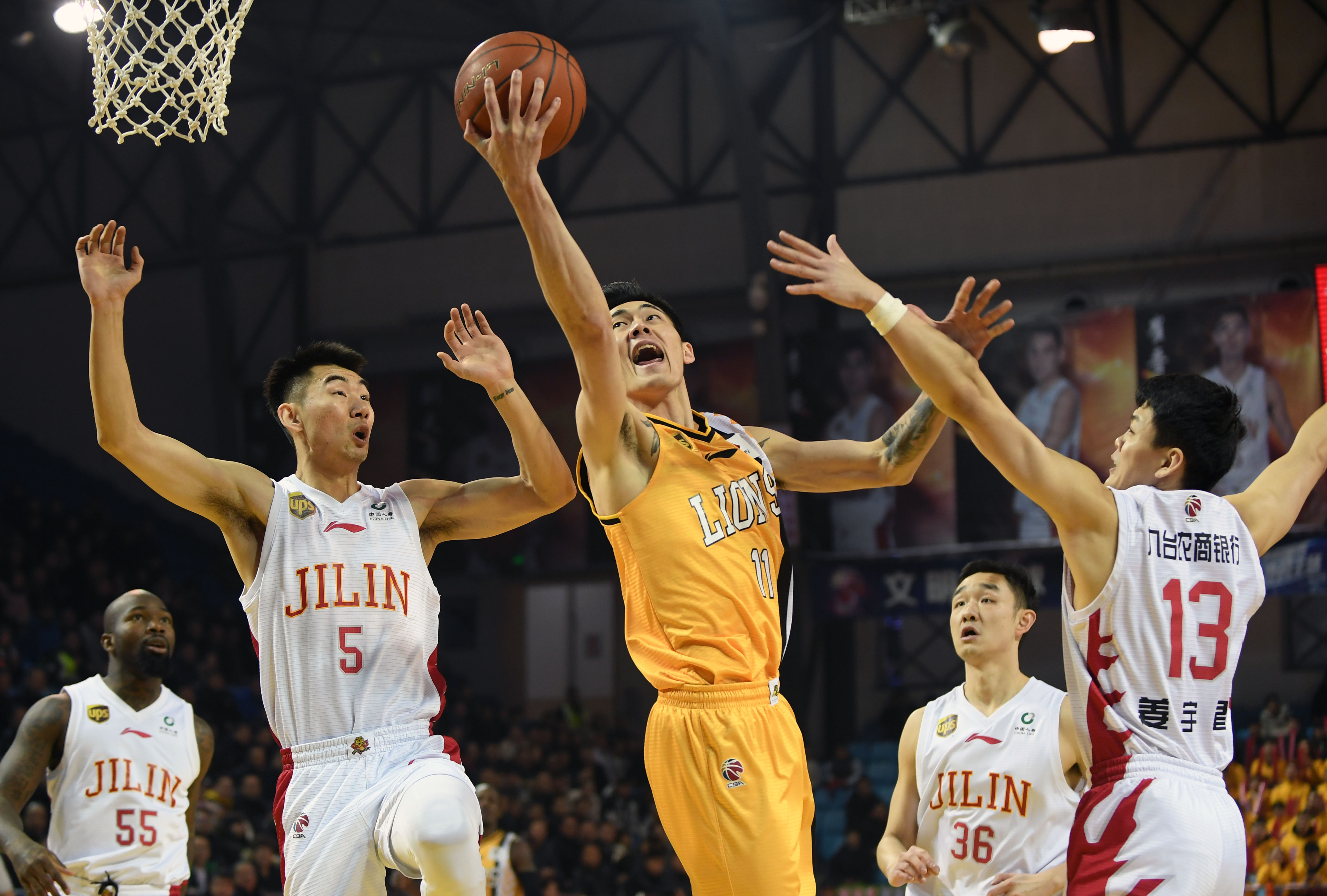 亚美尼亚教练：有能力和葡萄牙一较高下，爱尔兰给了我们鼓舞（亚美尼亚主帅：我们有实力与葡萄牙一战，爱尔兰之战振奋士气）